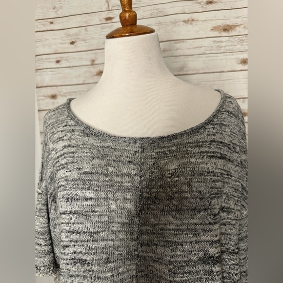 Free People linen-blend oversized sweater tunic - Picture 2 of 6